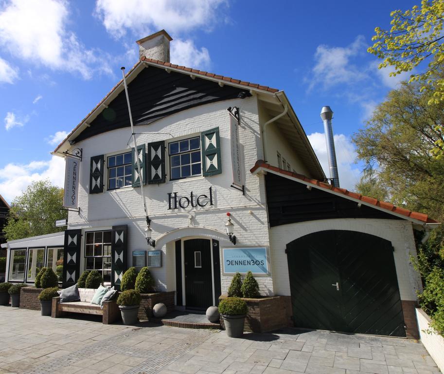 Strandhotel Dennenbos Oostkapelle Exterior photo