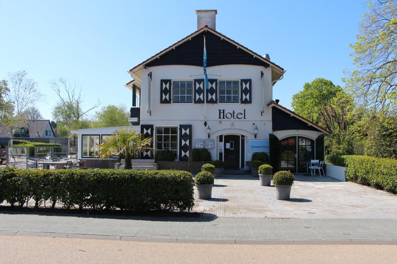 Strandhotel Dennenbos Oostkapelle Exterior photo